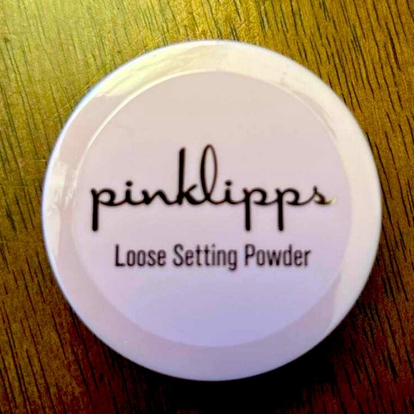 Pinklipps loose setting powder - Picture 1 of 2